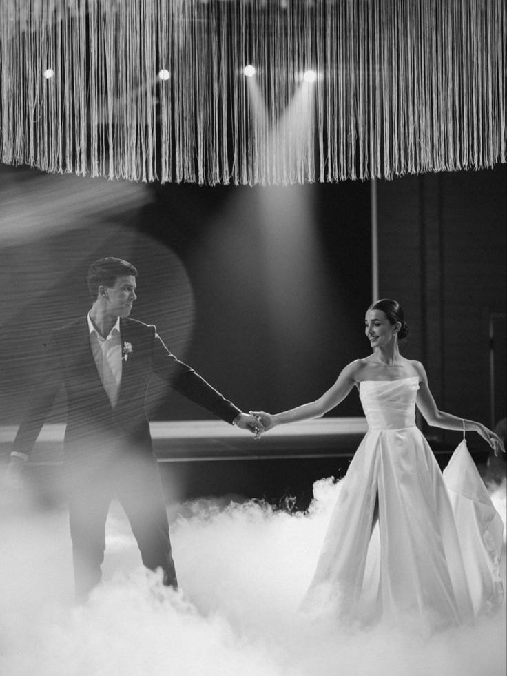 146 Wedding Party Entrance Songs 146 Wedding Party Entrance Songs photo