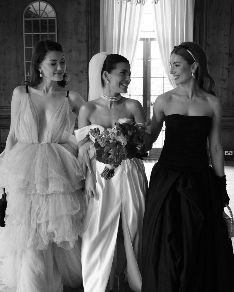 17_charlottewisephotography_1711527251_3332854603668731091_3865486693.jpg