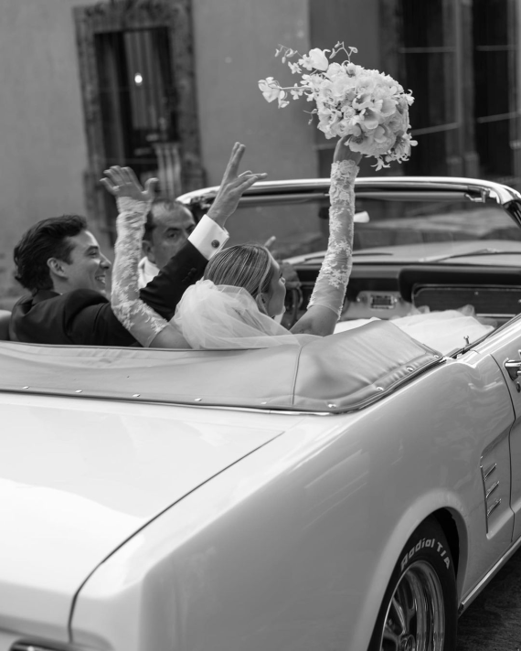Lite Weddings
