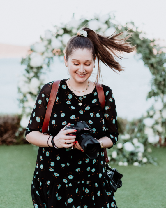 Mary Lazaridi Wedding Storyteller