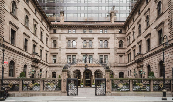 Lotte New York Palace