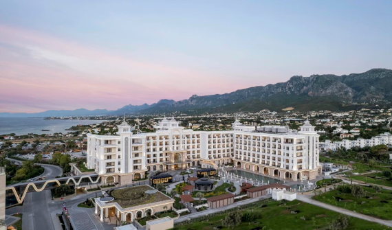 Merit Royal Diamond Hotel