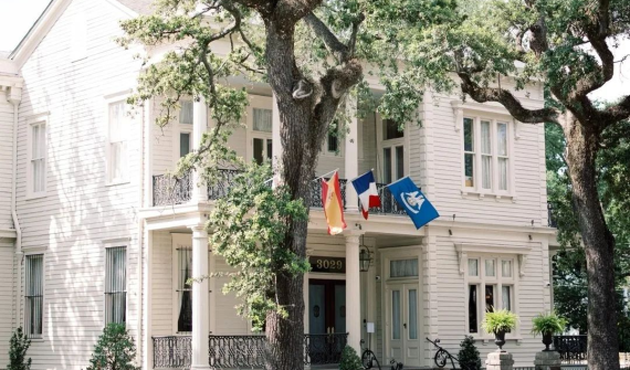 The Elms Mansion