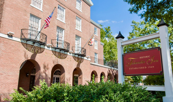Tidewater Inn