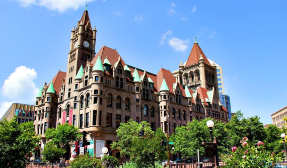 Landmark Center