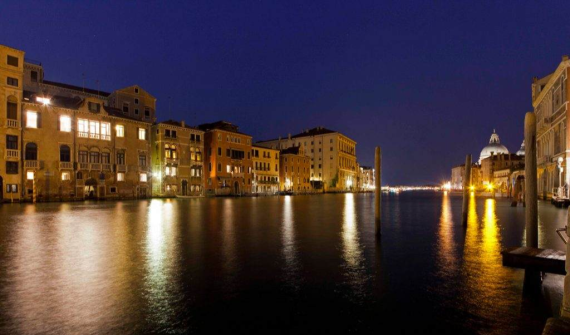Palazzetto Pisani Grand Canal