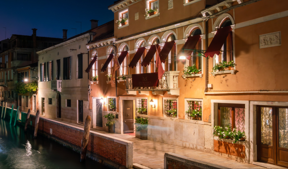 Excess Venice Boutique Hotel