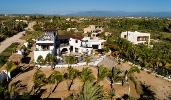 Villa Hope, Todos Santos