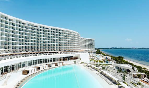 Ava Resort Cancún