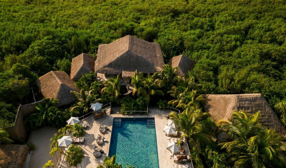 Radhoo Tulum