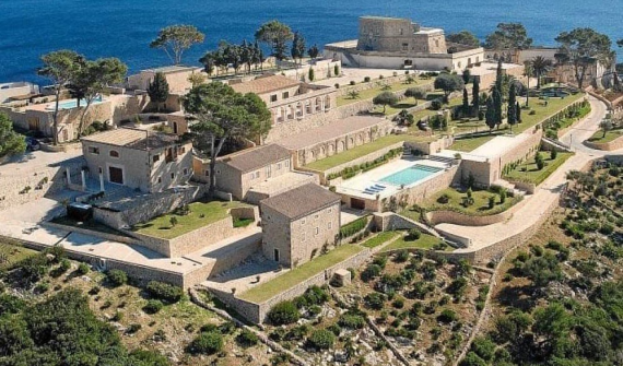 La Fortaleza