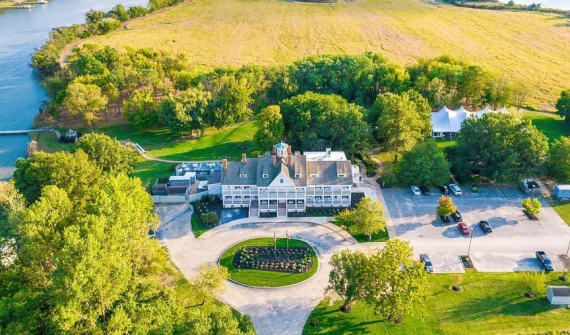 Kent Island Resort