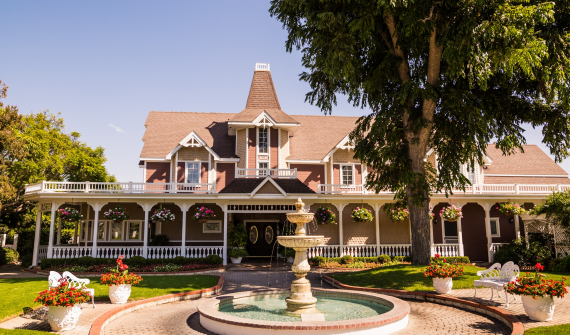 Grand Tradition Estate