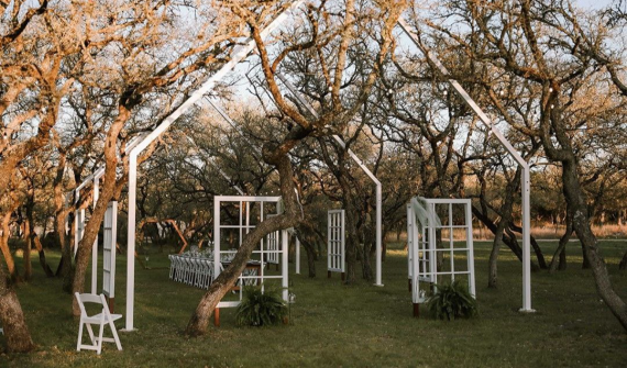 Vintage Oaks Farm